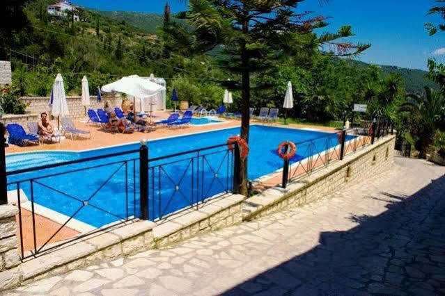 Bella Vista Hotel And Apartments Parga Dış mekan fotoğraf